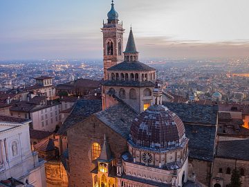 Zdjęcie kierunku: Bergamo
